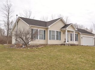 1832 Crest Ave, Macedon, NY 14502