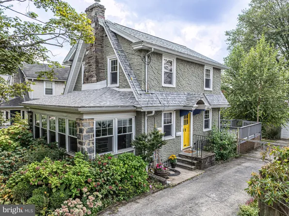 2114 E County Line Rd, Ardmore, PA 19003