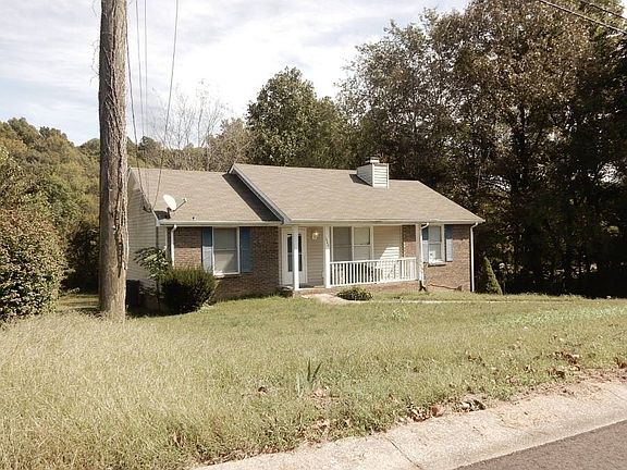 3rd image of 1446 McClardy Rd