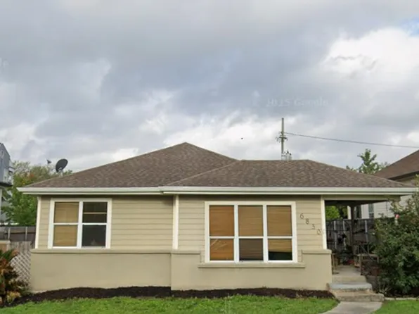 6830 Vicksburg St #1, New Orleans, LA 70124