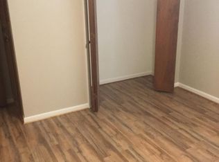 1319 S Rusk Ave, Denison, TX 75020