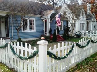 1015 W Peace St, Raleigh, NC 27605