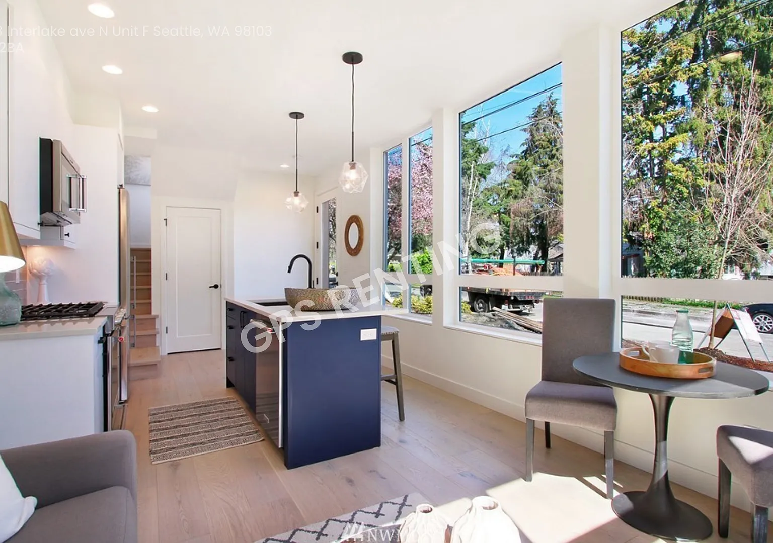 Beautiful 2 Beds, 2 Baths, home! — Photo 2