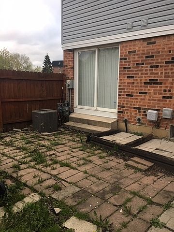 2nd image of 4091 Quincy Ct #4091