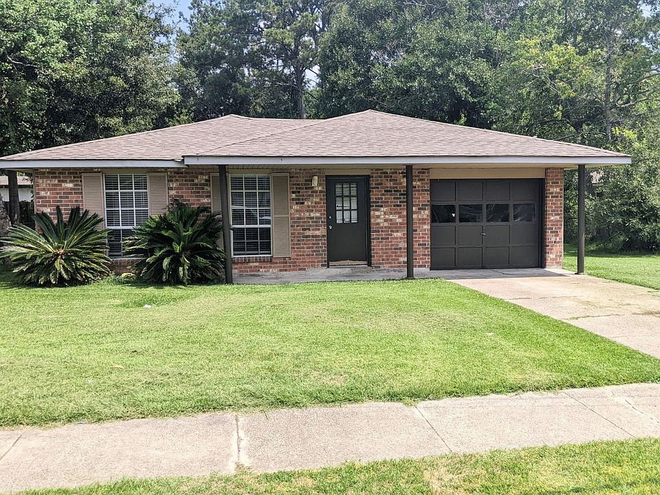 1st image of 1626 E West Dr