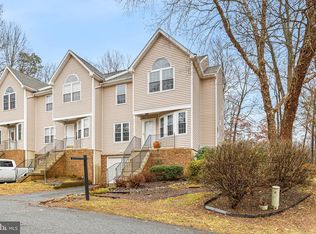 32 Ginty Dr, North East, MD 21901