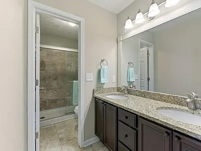 9158 Carroll Manor Dr — Photo 21