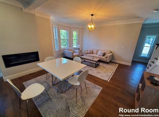 240 Palfrey St #L, Watertown, MA 02472