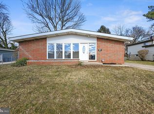 726 Kahn Dr, Pikesville, MD 21208