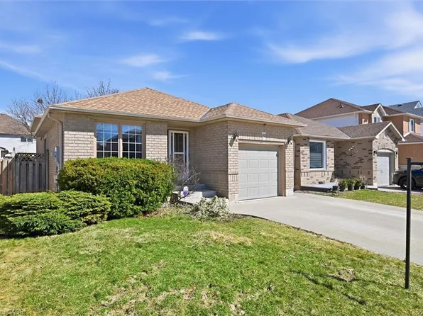 67 Hillgarden Dr, Hamilton, ON L8J 3S7
