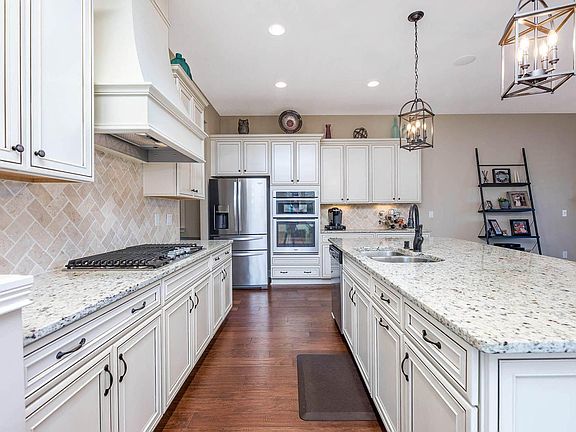 5th image of 11012 Sellers Ct