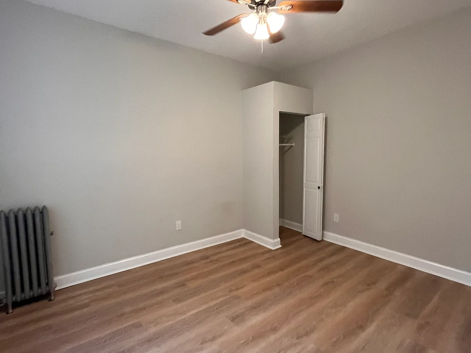 2 bed, 9999 sqft, $2,800 — Photo 2