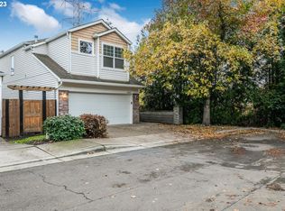 13690 SW Blue Spruce Ct, Tigard, OR 97224