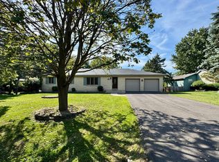 378 Pierce St, Gilberts, IL 60136