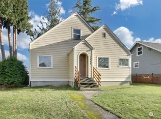 3849 Tacoma Ave S, Tacoma, WA
