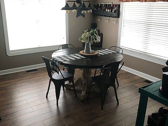 4th image of 308 Eagles Pointe Dr