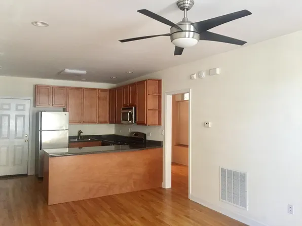 1627 W Superior St, Chicago, IL 60622