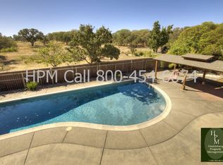 1380 Windsor River Rd, Windsor, CA 95492