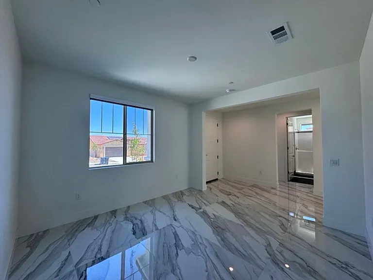25061 River Peak Dr — Photo 9