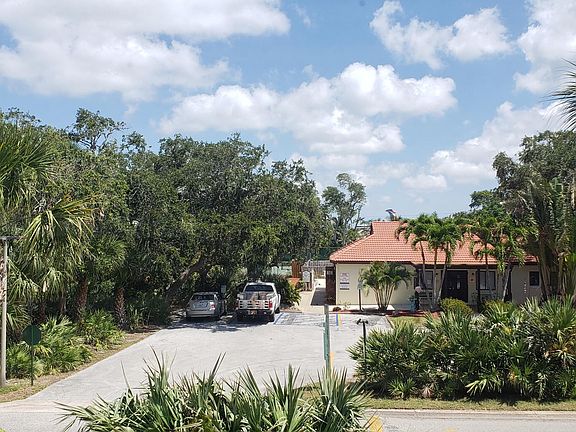 4th image of 8718 Lantana Ct #8718