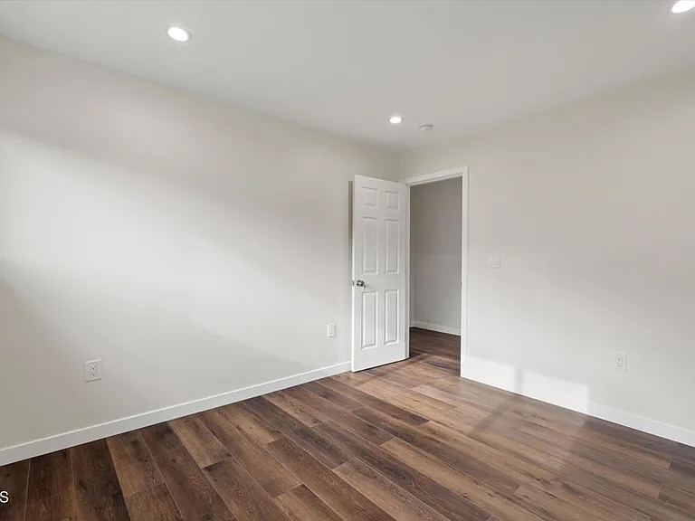 624 Silver Lake Blvd #4 — Photo 12