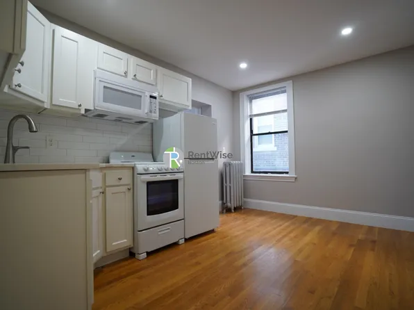 50 Park Vale Ave, Allston, MA