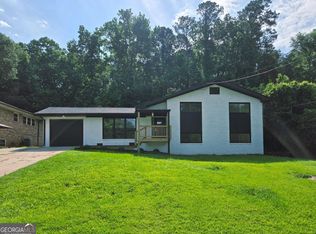 2400 Glenrock Dr, Decatur, GA 30032