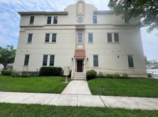 135 Broadway Ave #304, Clementon, NJ 08021