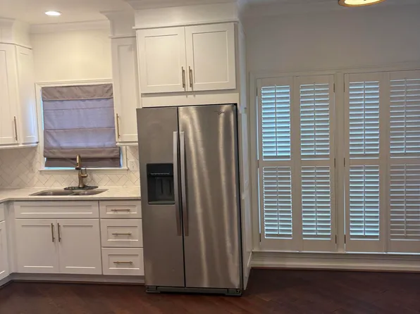 1405 Berwick Cir, Birmingham, AL 35242