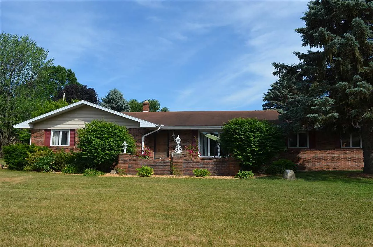 52216 Cheryl Dr photo 1