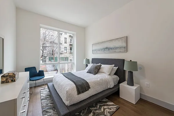 Sold by Nest Seekers International | media 3