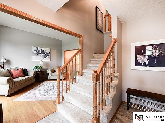 5th image of 2115 Leigh St