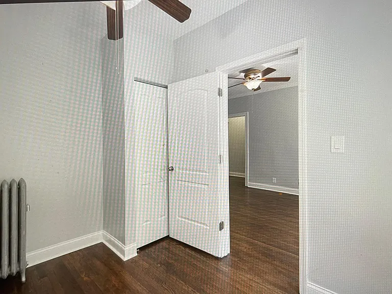 6112 N Winthrop Ave #3 — Photo 7