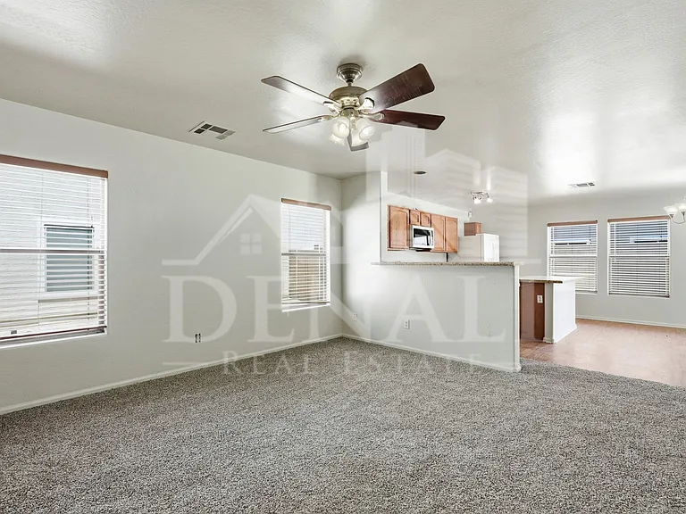 4923 N 108th Dr — Photo 3