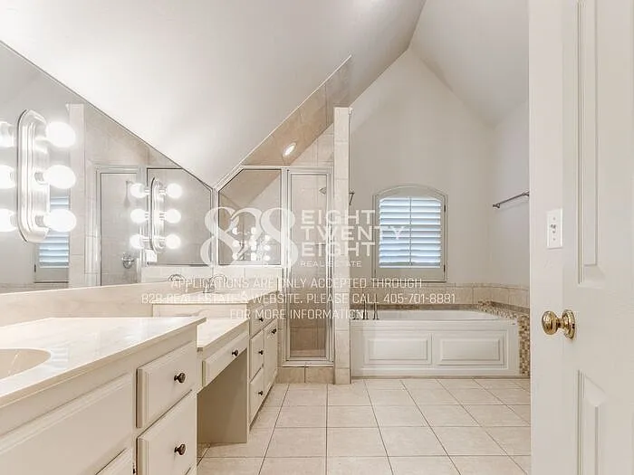 3841 Tudor Cir — Photo 41