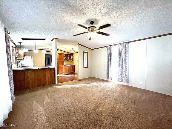 4th image of 7236 Trillium Ct