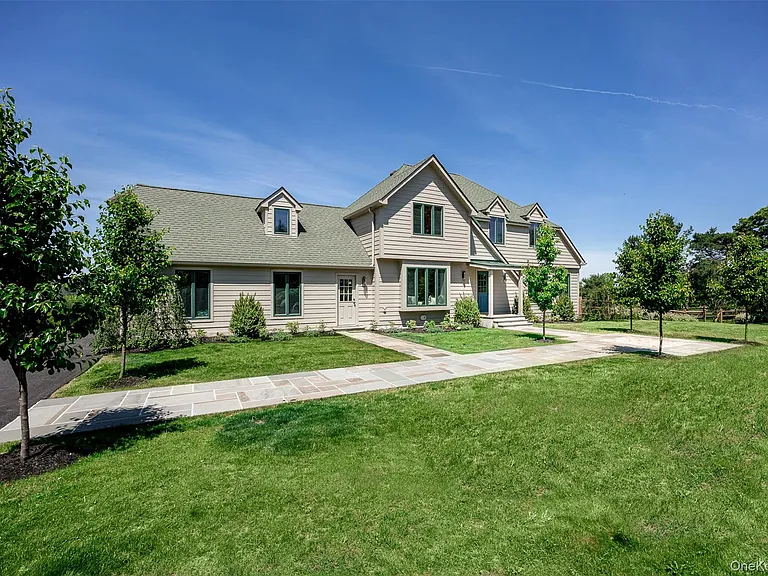3531 Route 82 — Photo 3