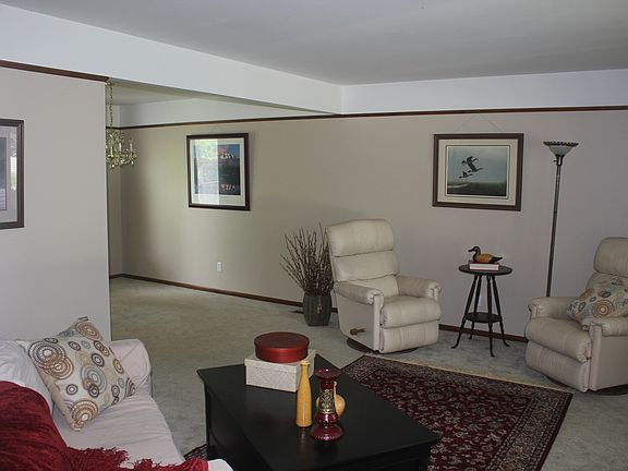 Living/Dining El