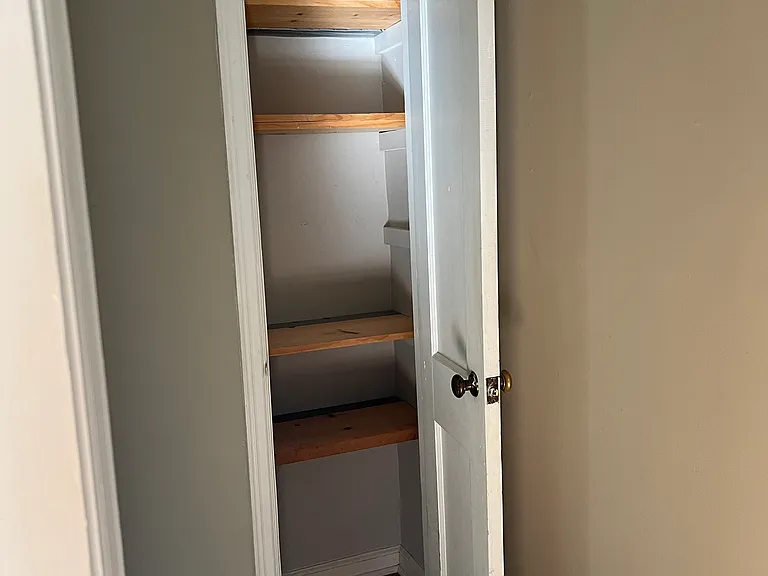 290 Pauladean Cir — Photo 9