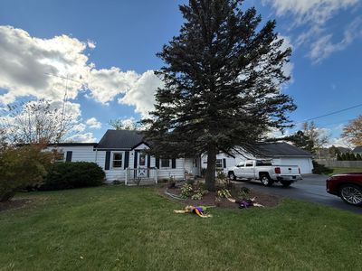 (Undisclosed Address), Wadsworth, IL, 60083