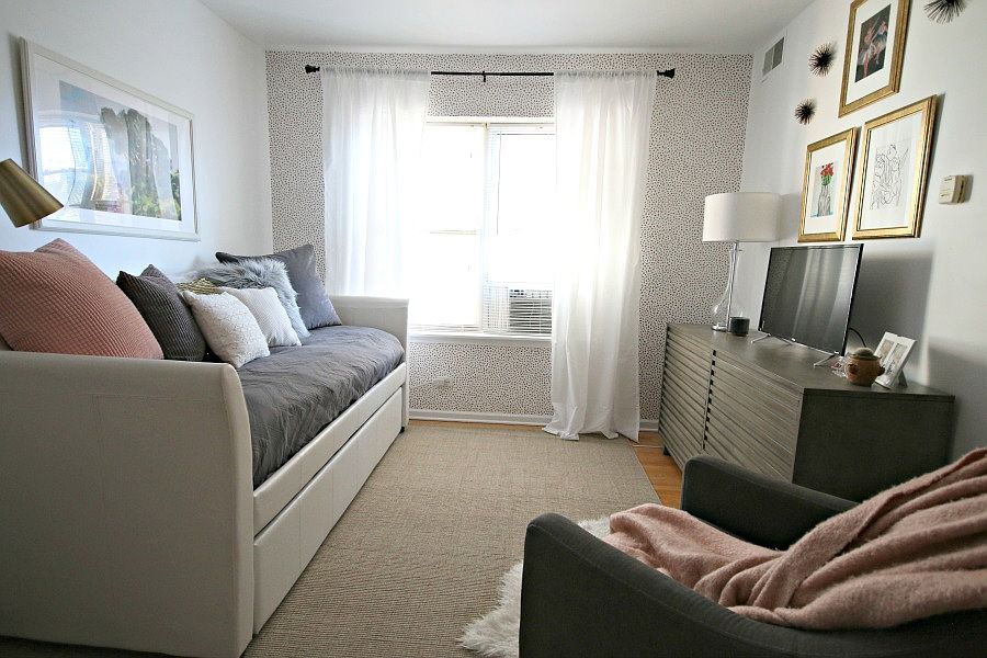1st image of 3508 N Wilton Ave #D2