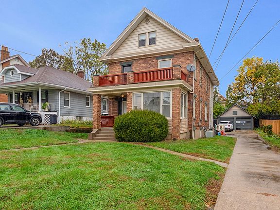 2nd image of 4108 Saint Martins Pl #2