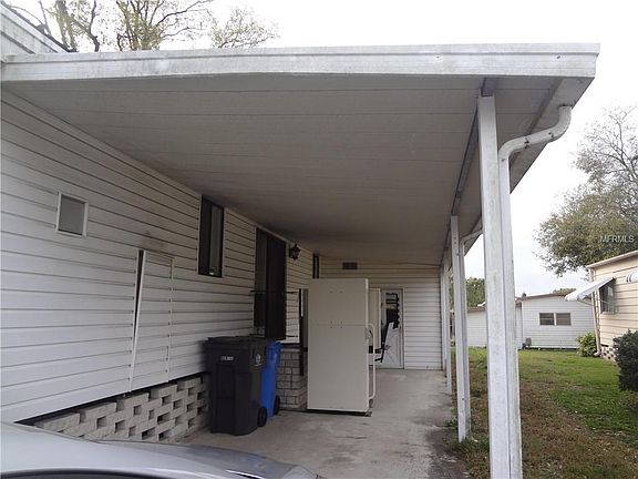 3rd image of 2125 Miramont Cir