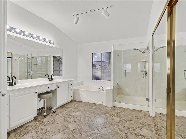 3444 Gosling St — Photo 18
