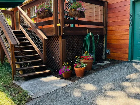 590 Marilyn Way, Arnold, CA 95223