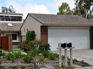 17 Hawthorn, Irvine, CA 92612