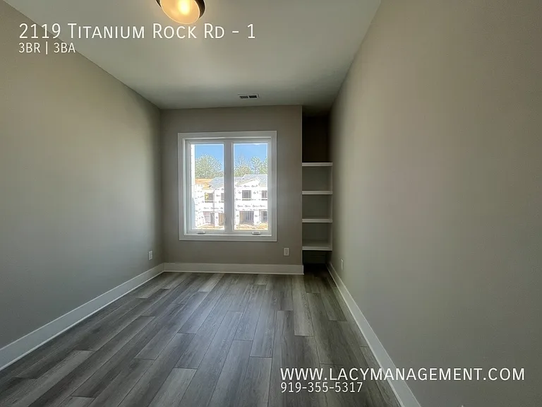 2119 Titanium Rock Rd #1 — Photo 20