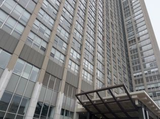 655 W Irving Park Rd APT 3608, Chicago, IL 60613