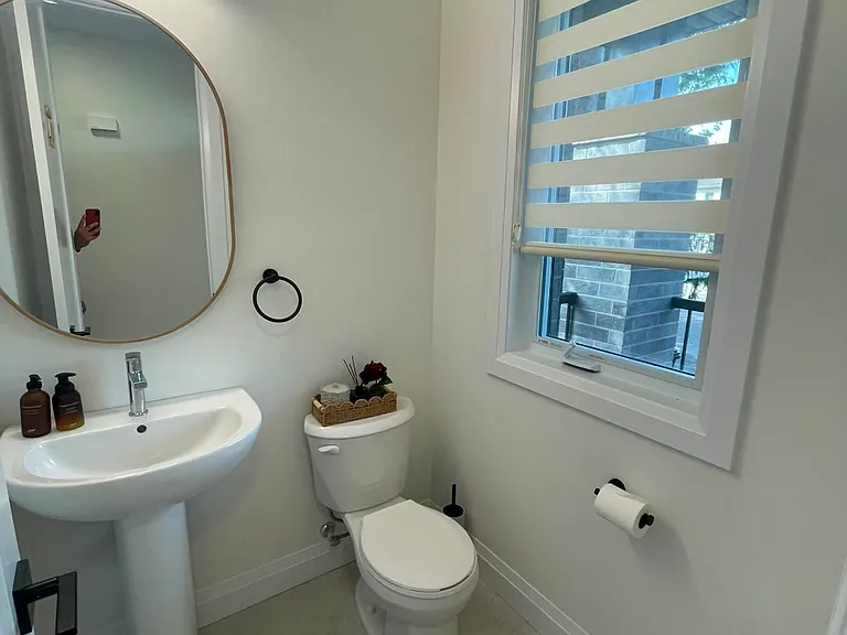 165 Tiffany St #TOWN HOUSE — Photo 15