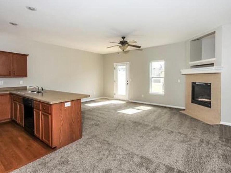 9417 N Amoret Ave, Kansas City, MO 64154 Zillow